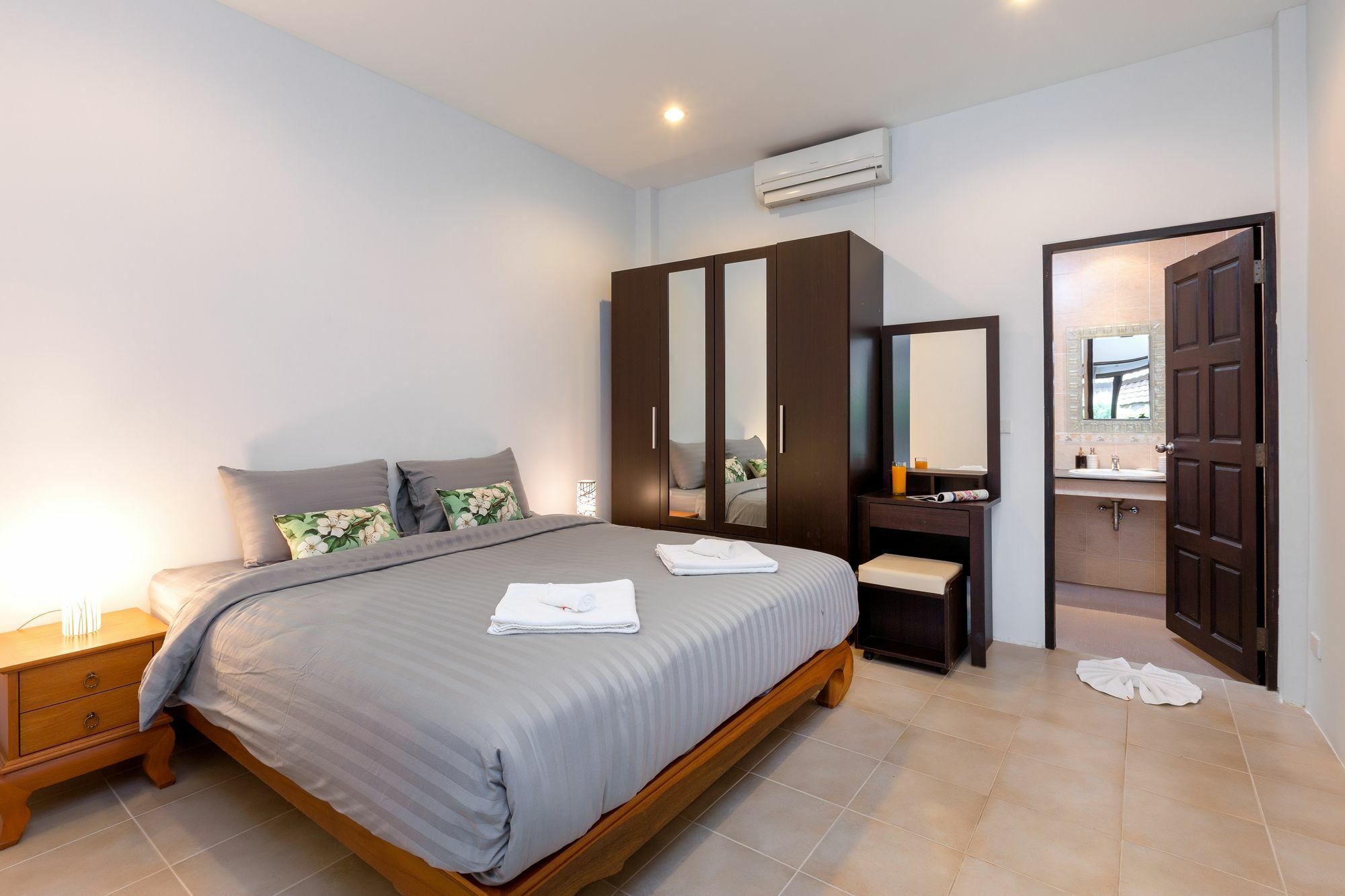 Karon Beach Pool Villa - Sha Extra Plus Ngoại thất bức ảnh