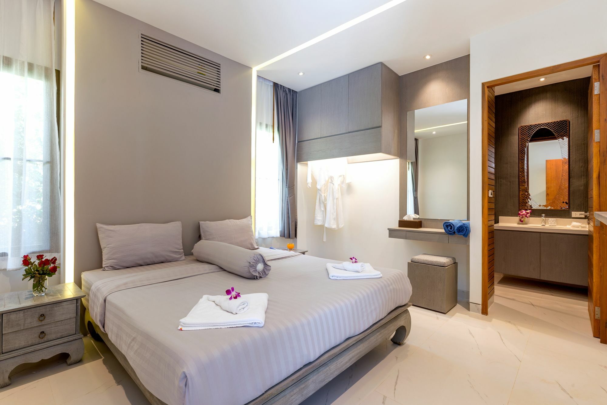 Karon Beach Pool Villa - Sha Extra Plus Ngoại thất bức ảnh